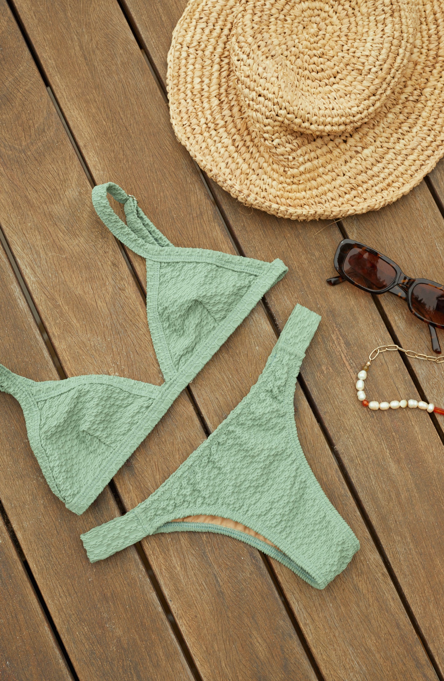 BIKINI AGUS